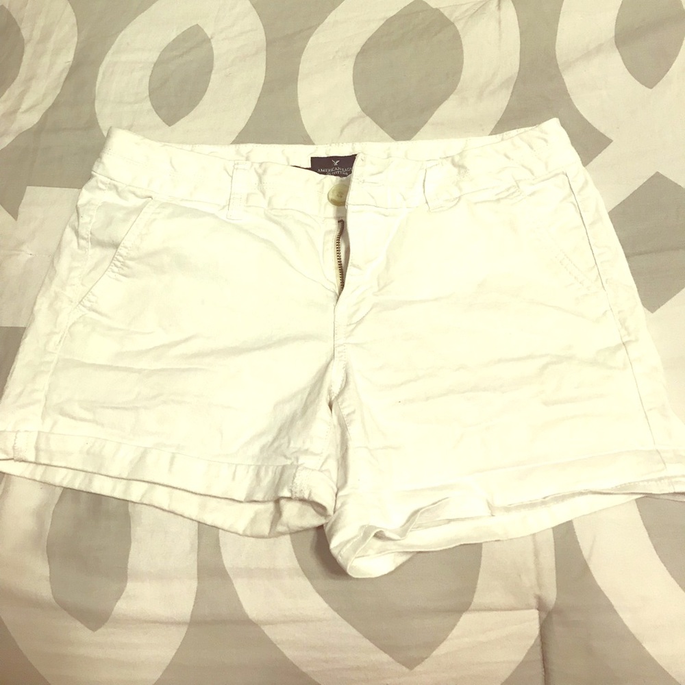 White American eagle Midi shorts size 8